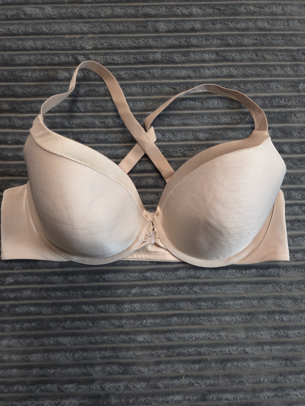 Vanity Fair Convertible Light Nude Bra with Crisscross Straps - Beige